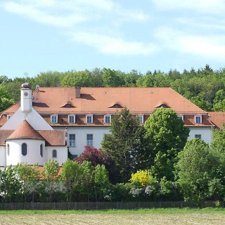 Hotel Tagungshaus Reimlingen Esterno foto